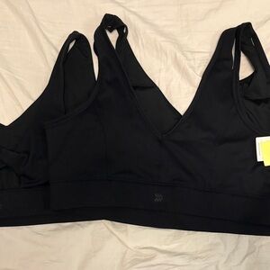set of 2 Black sports bra target all in motion